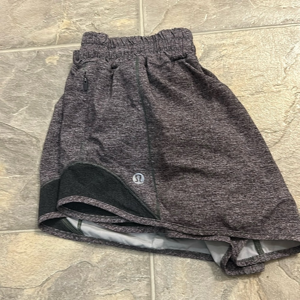 Grey lulu shorts